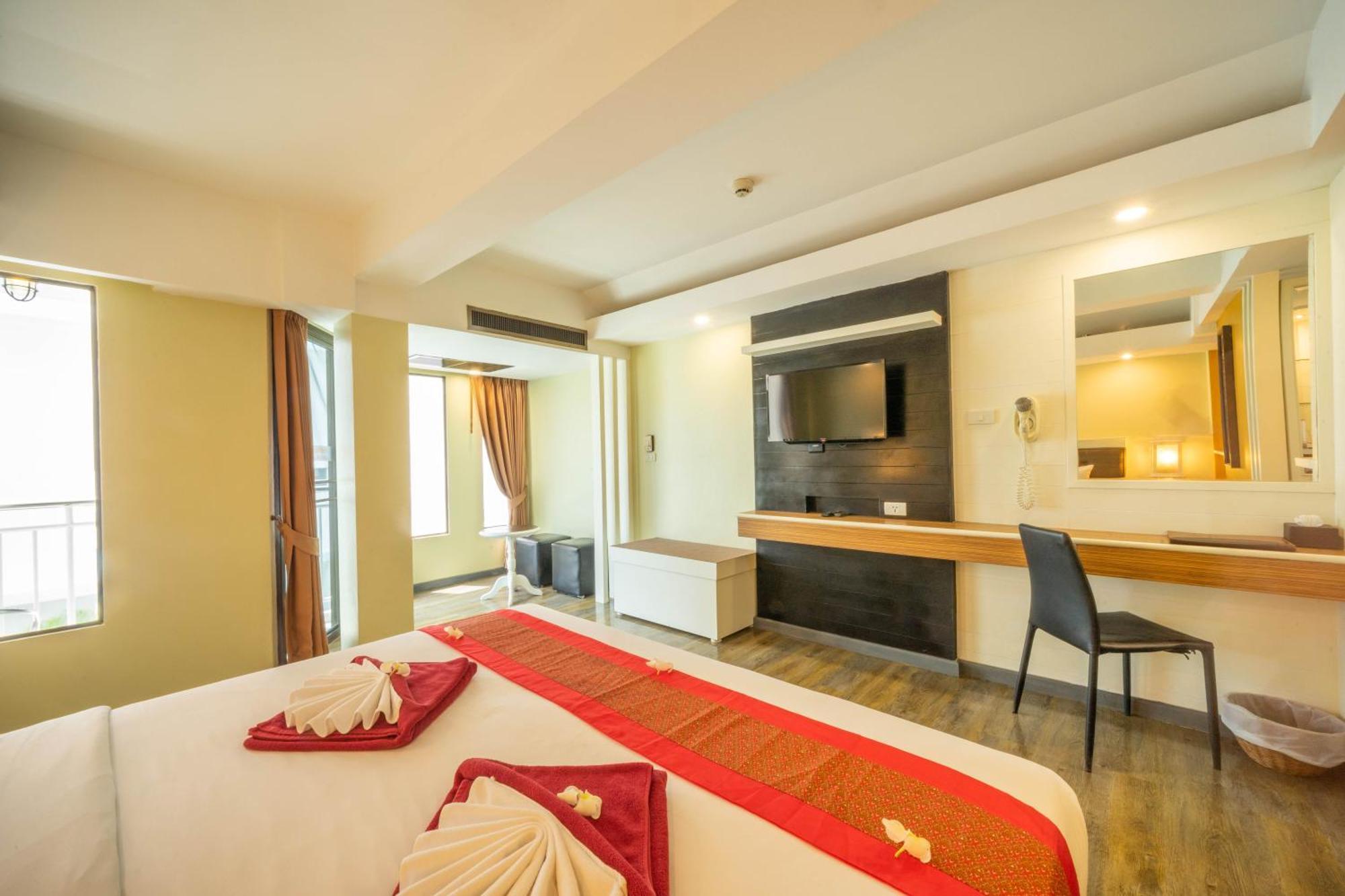 La Vintage - Patong, Phuket 4* Patong